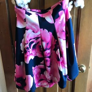 Floral Eliza J skirt size 6